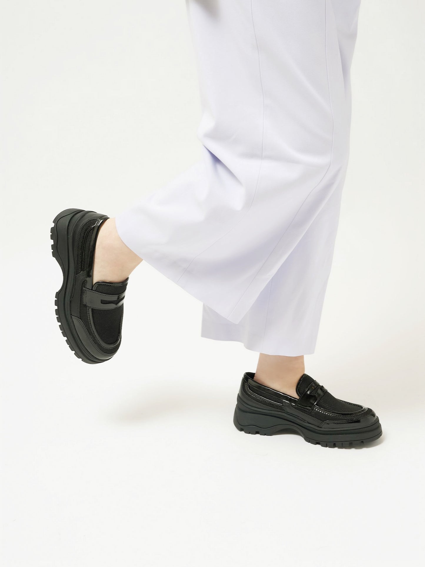 スニーカーローファー